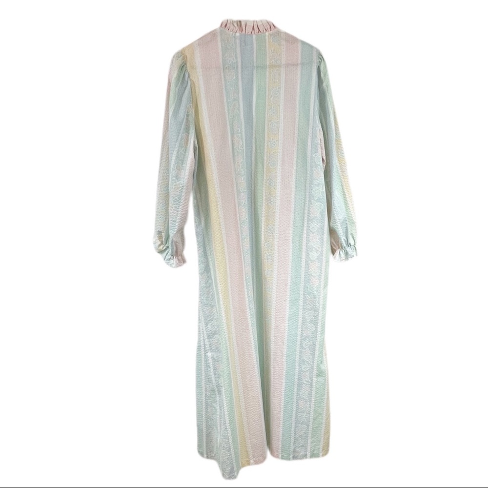 Vintage Seersucker Robe M Rainbow Pastel Floral Prairie Puff Sleeve - Picture 10 of 10